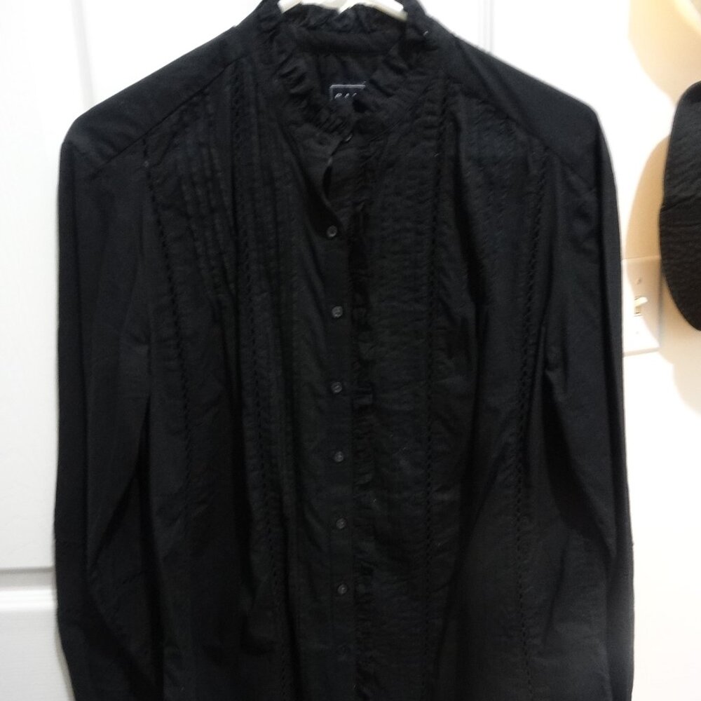 Gap Lace Ruffles LS Button Down Blouse Black Size… - image 1